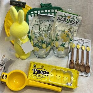 Bene Casa  Lemon Kitchen Bundle with Yellow Lemon Drink Glasses